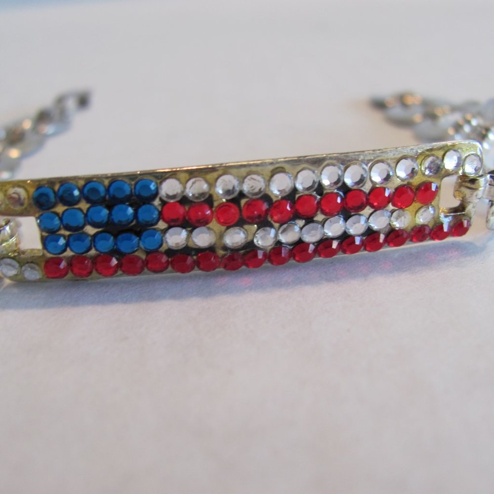 1980's Vintage USA Patriotic Crystal Flag ID Bracelet Vintage